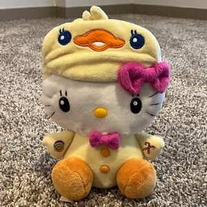 Hello Kitty w/Duck Cap